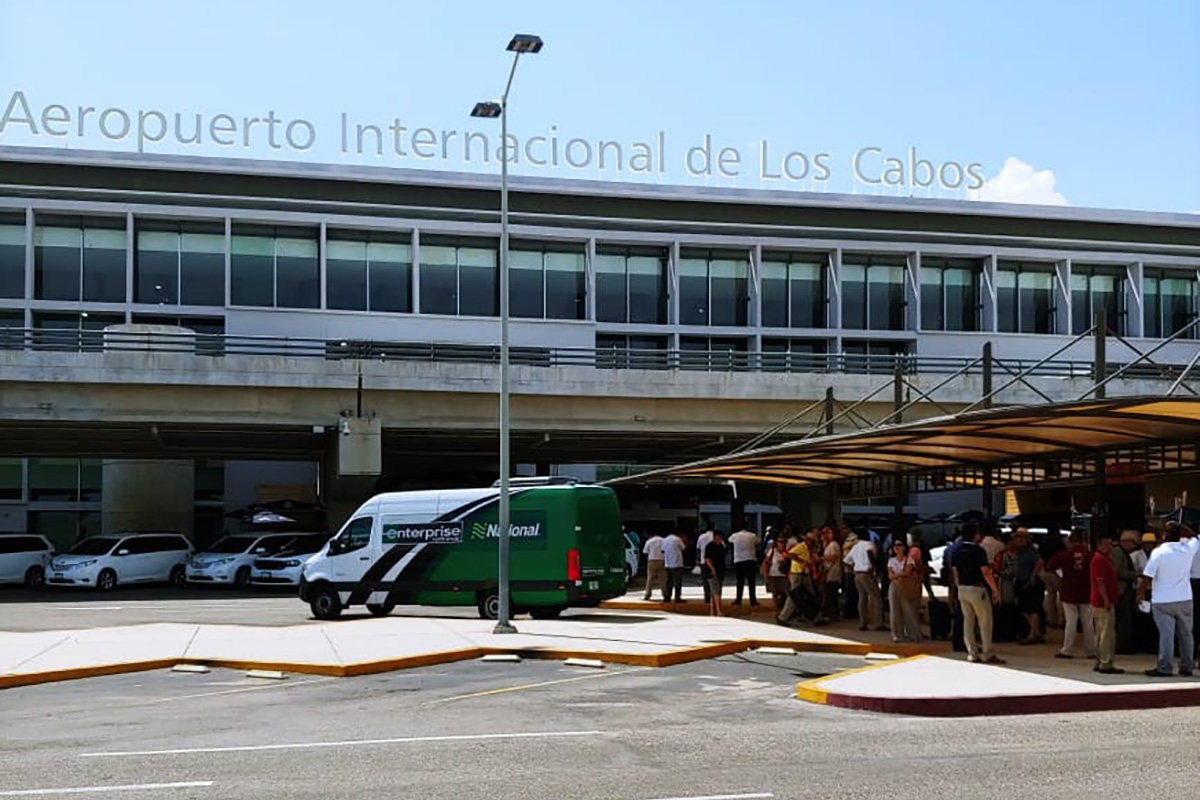 cabo airport shuttle